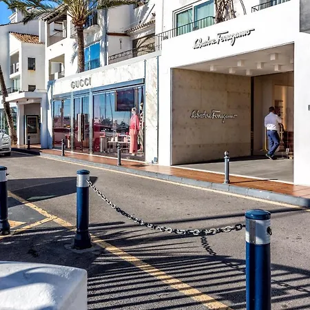 First Line Puerto Banus With Great Views * Marbella